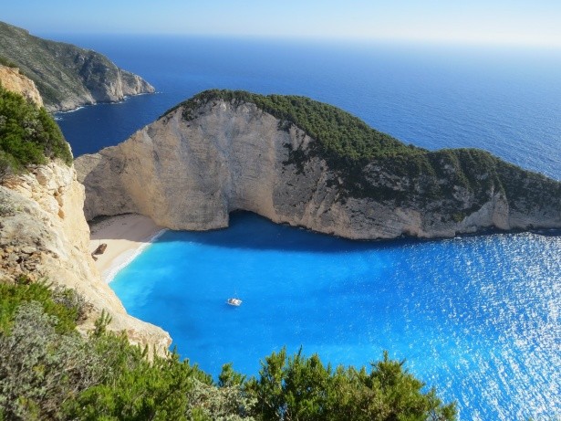 Reasons to choose Samos for your Greek holiday home ownership