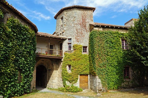 International buyers to France increase by nearly 1/3rd